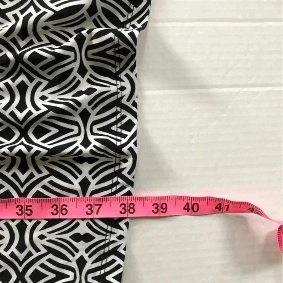 Host Pick!!  Motherhood Maternity Dress - Picture 7 of 8